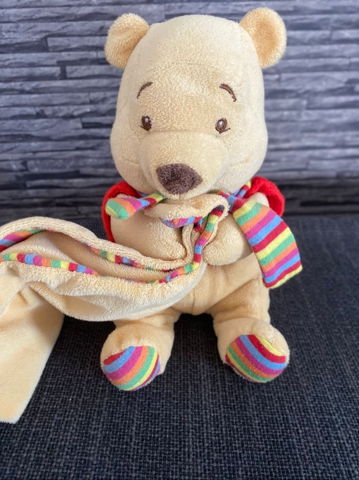 Doudou Winnie 20 cm Disney - photo numéro 6