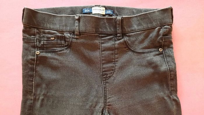 Jean noir taille 34 - photo numéro 2
