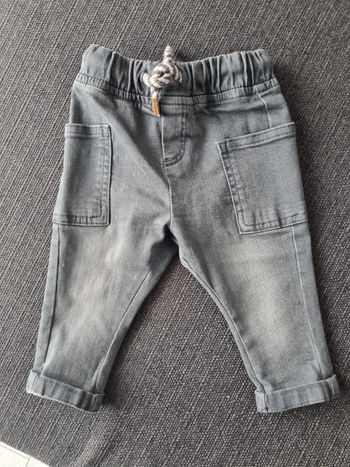 Jeans sans étiquette
