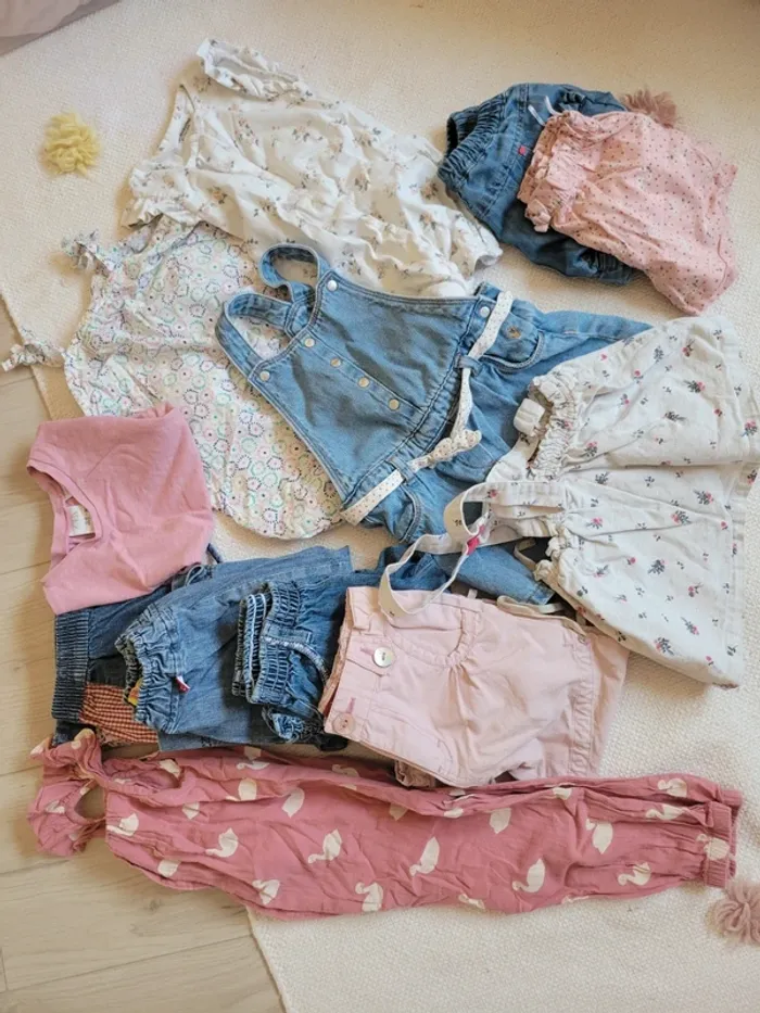 Lot vêtements fille 18m