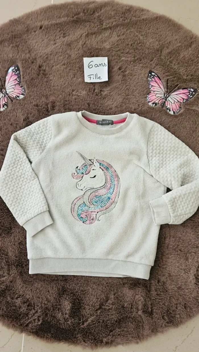 Pull licorne 6 ans fille