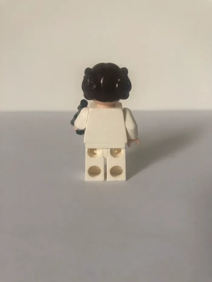 Figurine type lego Princesse Leïa. Star Wars - photo numéro 3