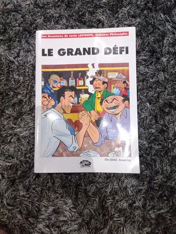 BD Livre en noir et blanc