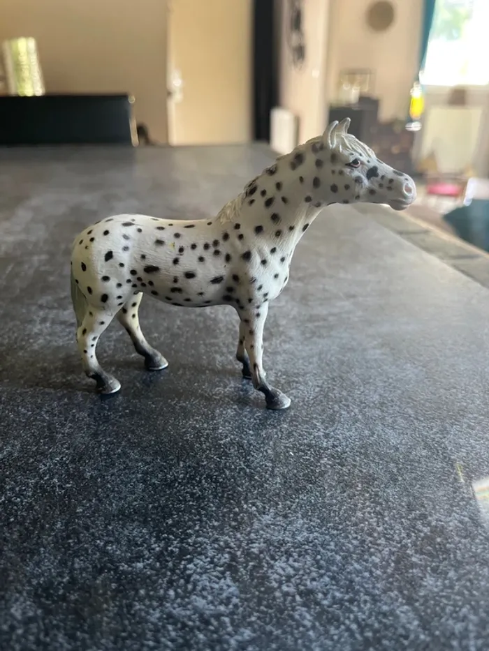 Cheval Jument Knabstrupper schleich