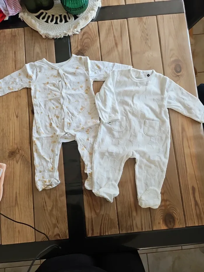 Lot pyjamas
