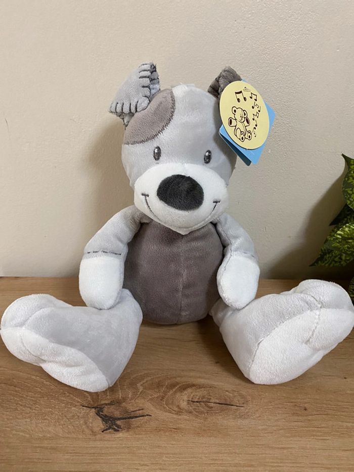 Doudou peluche chien gris blanc musical jogystar neuf