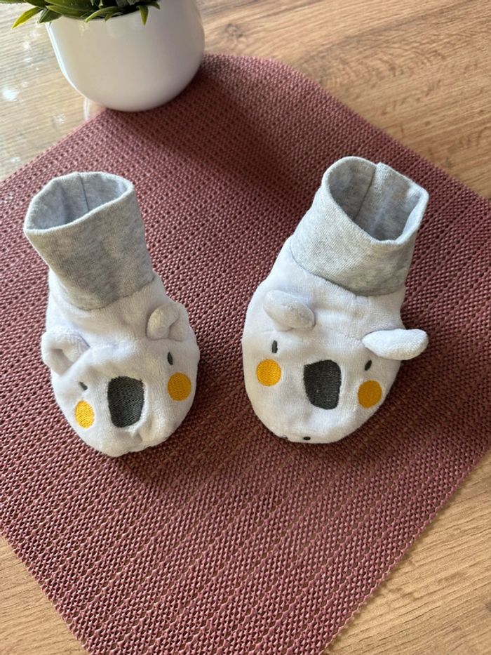Chaussons bébé 🐨 3-6m / 62cm - photo numéro 2
