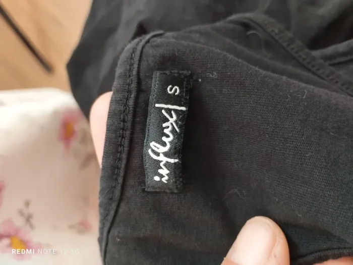 Jolie débardeur taille S - photo numéro 4