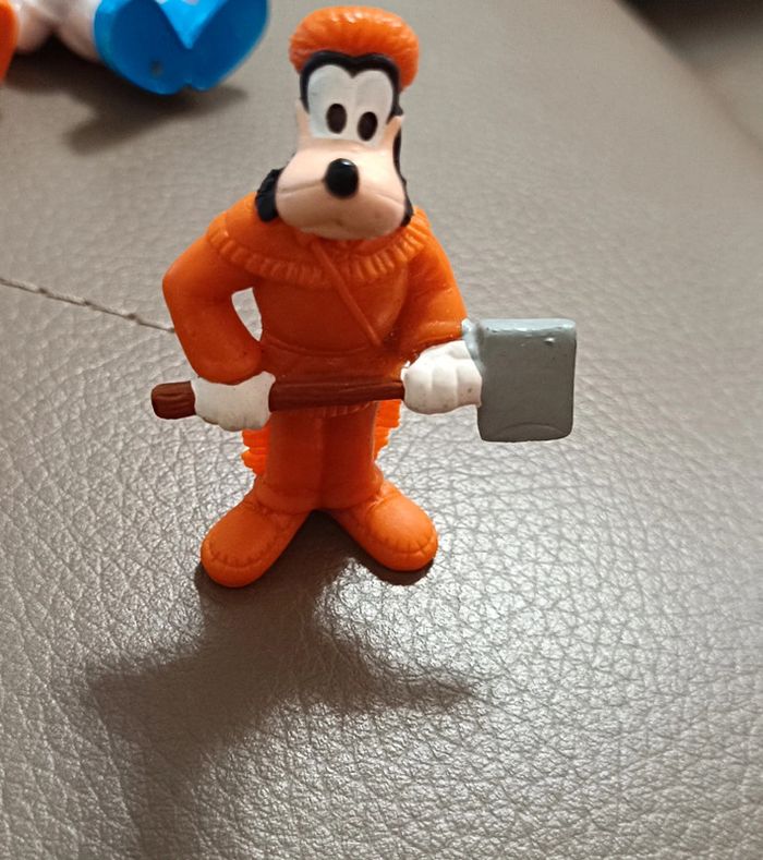 Lot 4 figurines pluto dingo - photo numéro 5