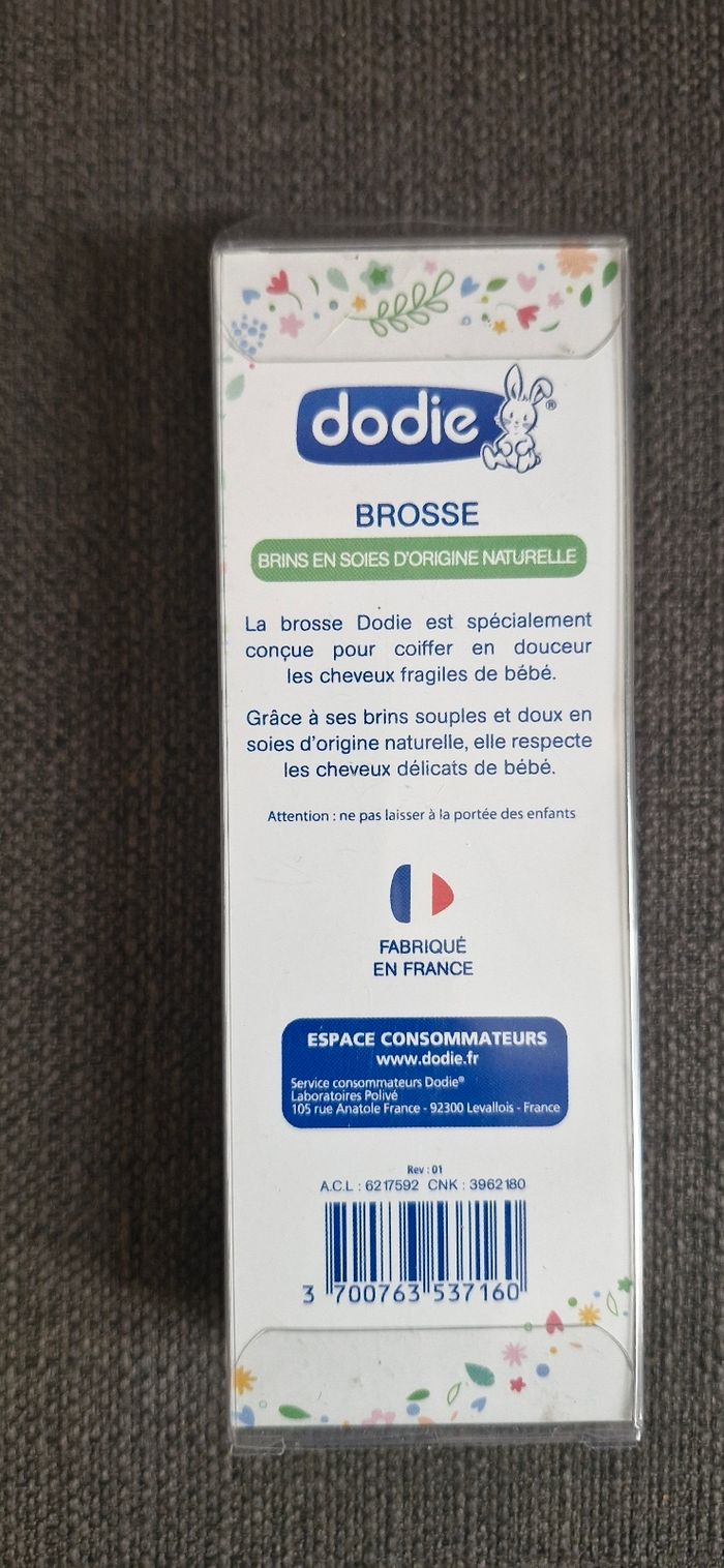 Dodie brosse cheveux bébé en poils de soie naturels - photo numéro 3