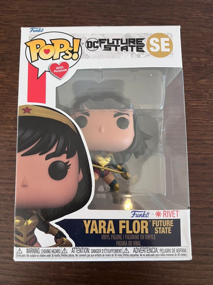 Figurine pop SE Yara Flor