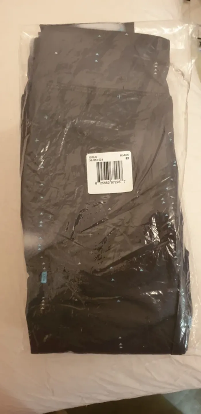 Leeging de sport Nike Taille 6-7 ans ( 116-122cm )