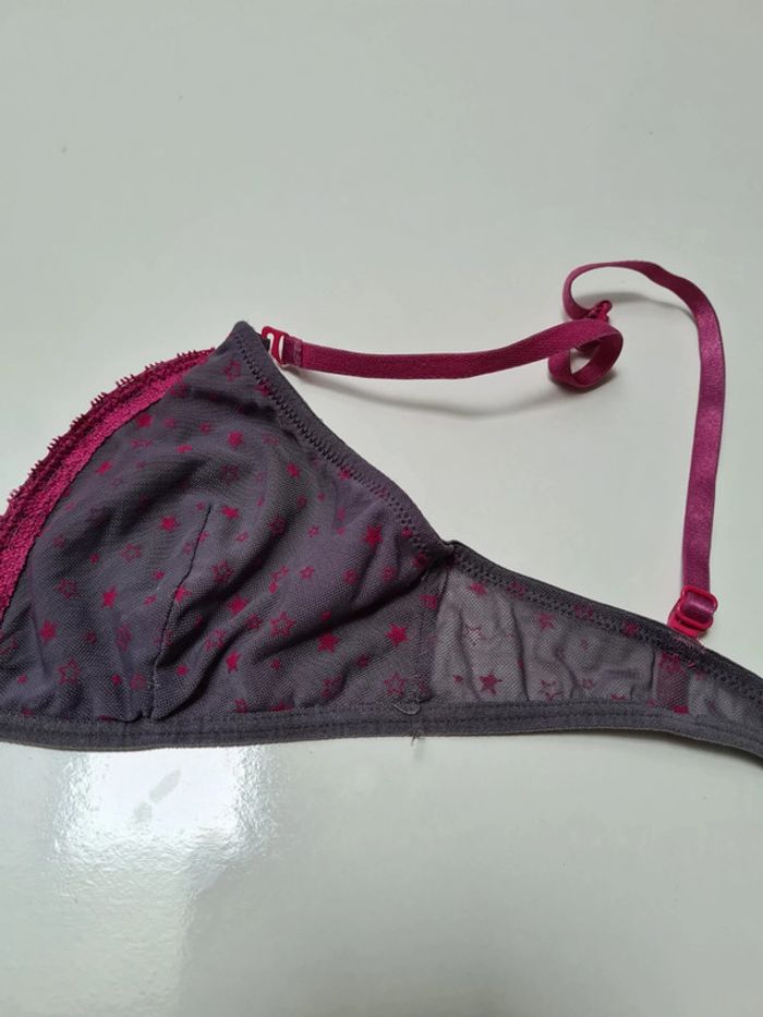 Soutien gorge - photo numéro 2