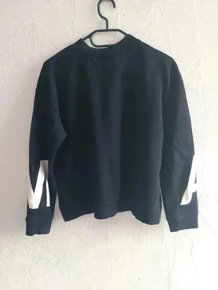 Sweat Noir avec Détails Blancs Taille S - photo numéro 4