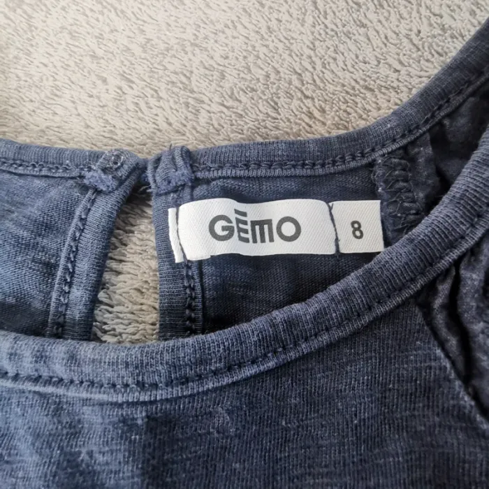 Tee-shirt gémo manches brodés 8 ans - photo numéro 4