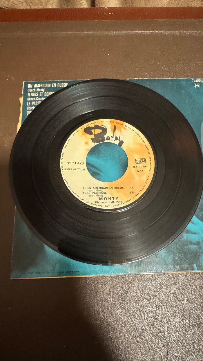 Vinyle 45 Tours, Monty – Fleurs Et Bonbons - photo numéro 5