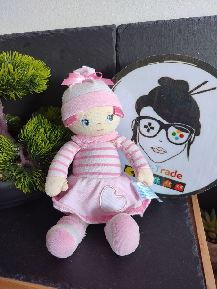 Doudou poupée fille fillette corolle rose rayé blanc coeur 2009 bonnet  DD003540