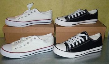 Vend 2 paires neuves