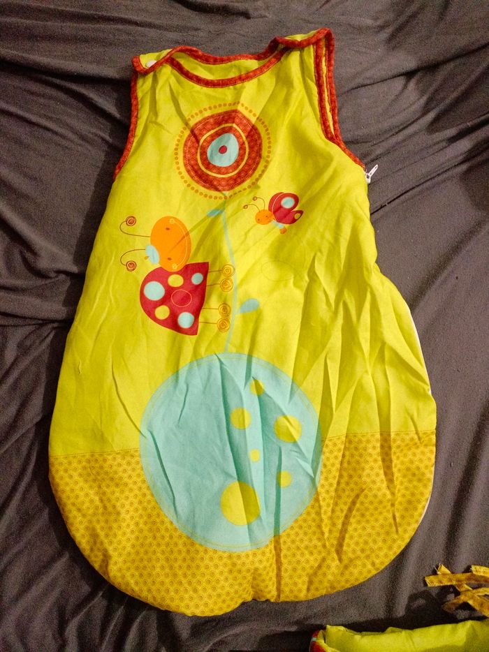 Ensemble gigoteuse + tour de lit - photo numéro 2