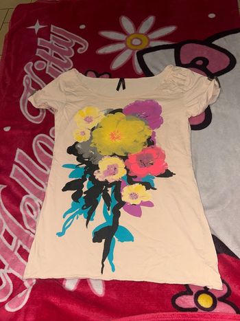 TEE shirt fleuri femme Undiz