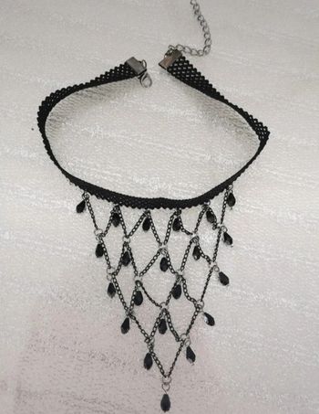 Collier rétro gothic vintage perles noires