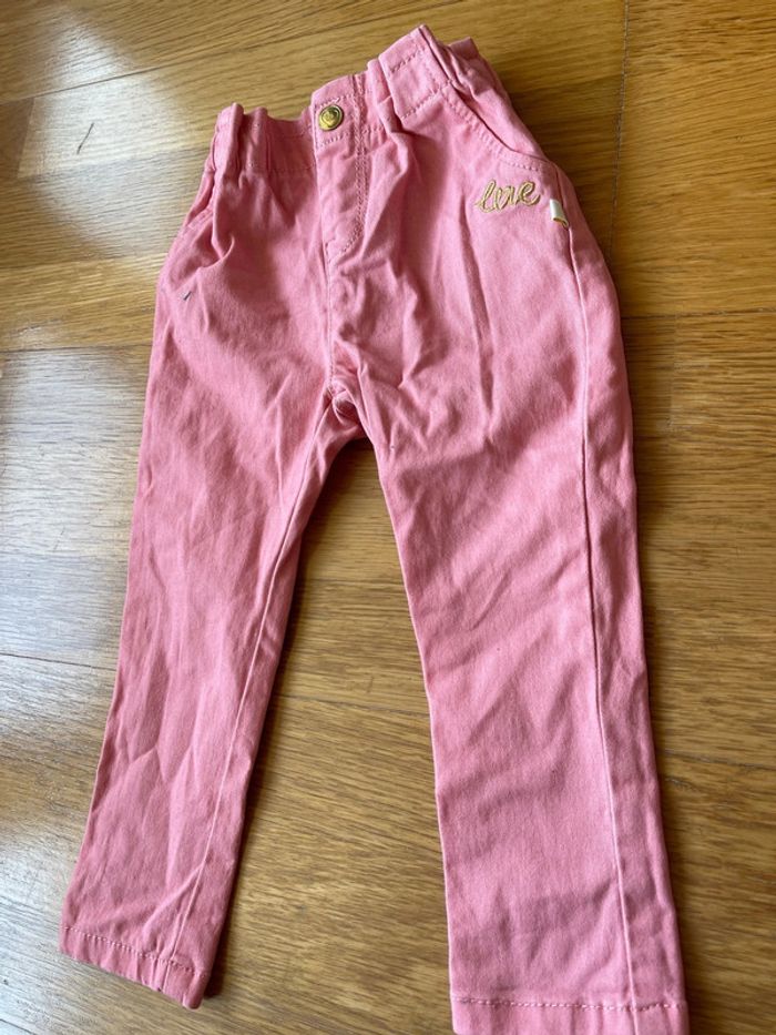 Lot de 2 pantalons neufs fille taille 18 mois - photo numéro 5