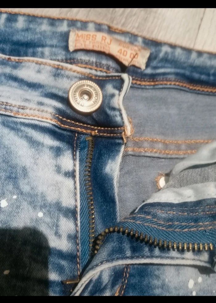 Mini short jeans T 40 🩳 - photo numéro 12