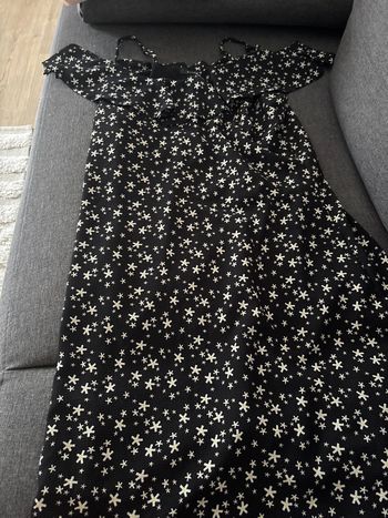 Robe à dentelle à fleur