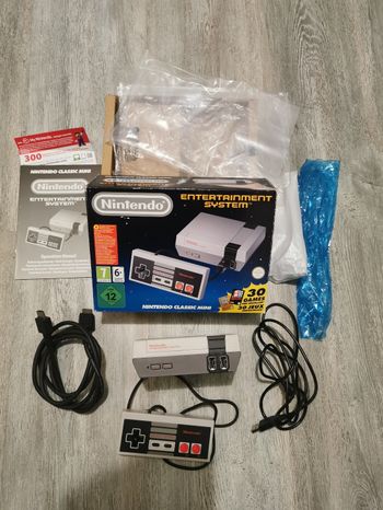 Nintendo Nes Classic Mini 30 jeux d'origine soit 180 jeux au total