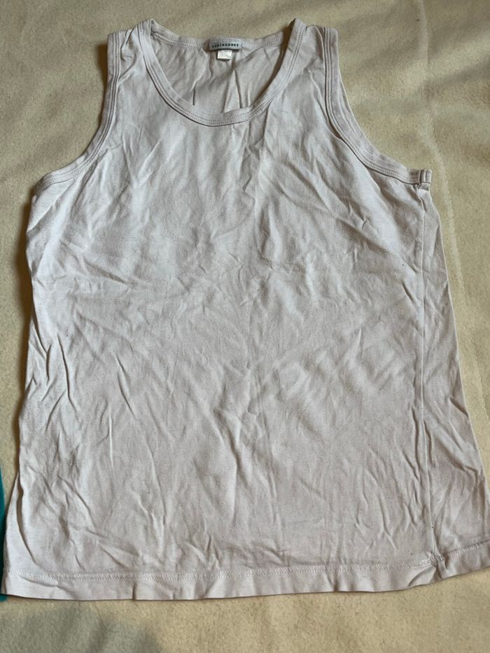 2 tee-shirts 12 ans - photo numéro 4