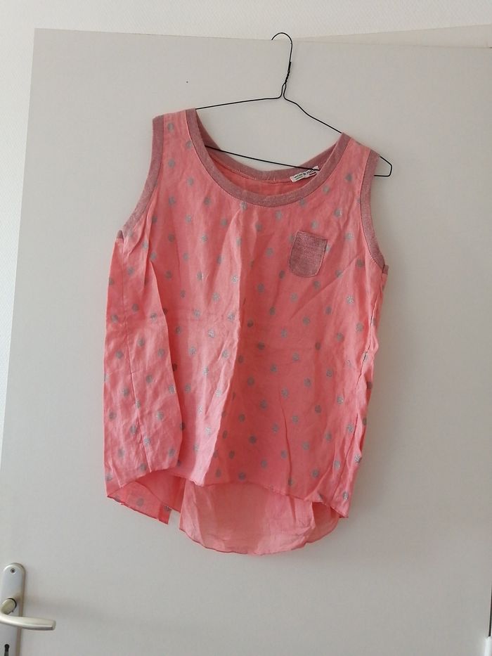 Haut rose à pois