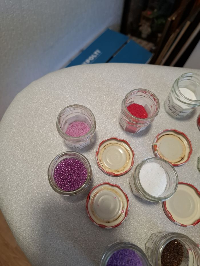 Gros lot de microbilles, faux sucre, vermicelles pour déco fimo, loisirs creatifs divers - photo numéro 7