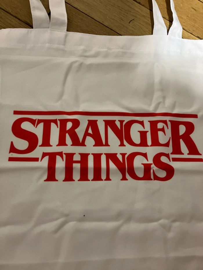 Tote Bag Stranger Things - photo numéro 2