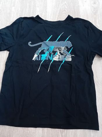 T-shirt airness