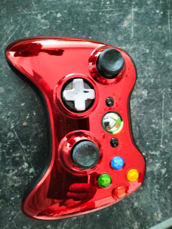 Manette XBOX 360 Chrome rouge - photo numéro 2