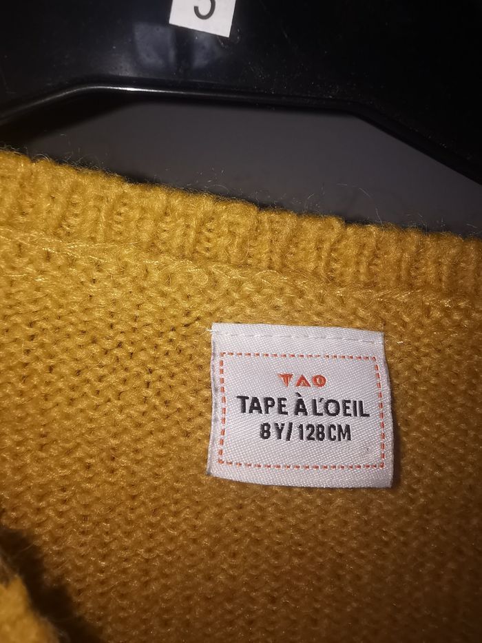 Pull tape à l œil 8 ans - photo numéro 3