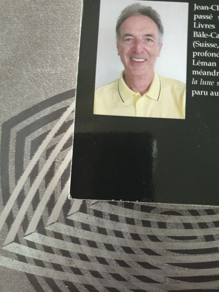 Et la lune saignait. - photo numéro 7