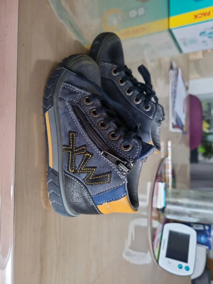 Chaussure T24 - photo numéro 2