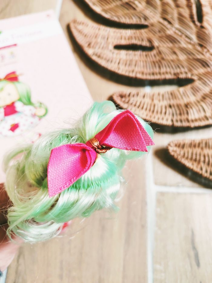 🍓Poupée Charlotte aux fraises n°37 Tarte aux pommes avec son livret fascicule collection Altaya - photo numéro 4