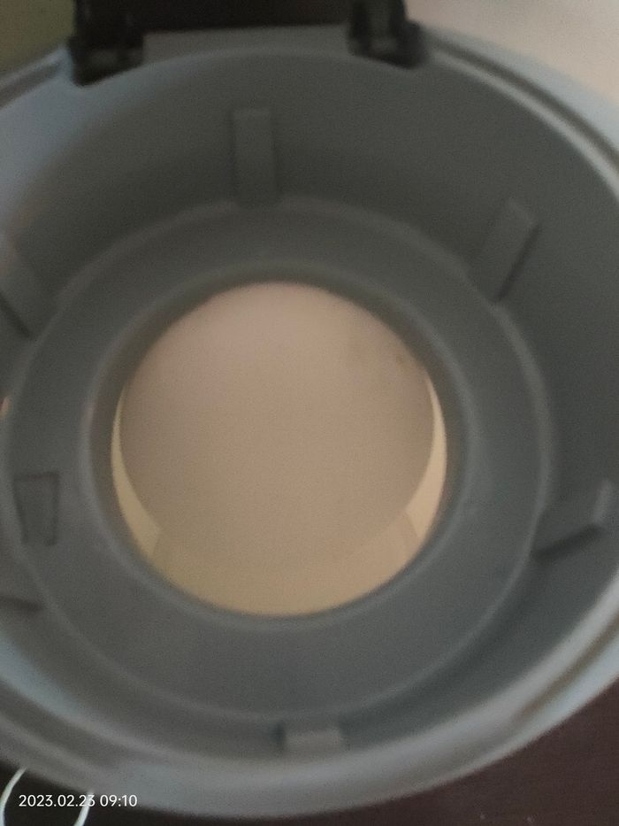 Poubelle a couches - photo numéro 2