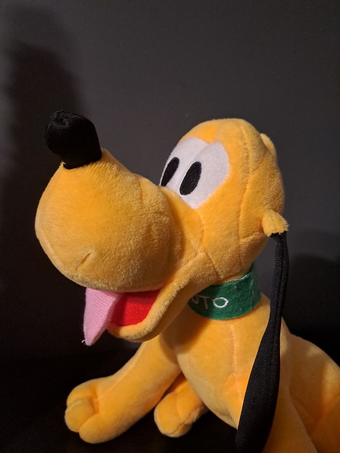 Peluche pluto  disney - photo numéro 3