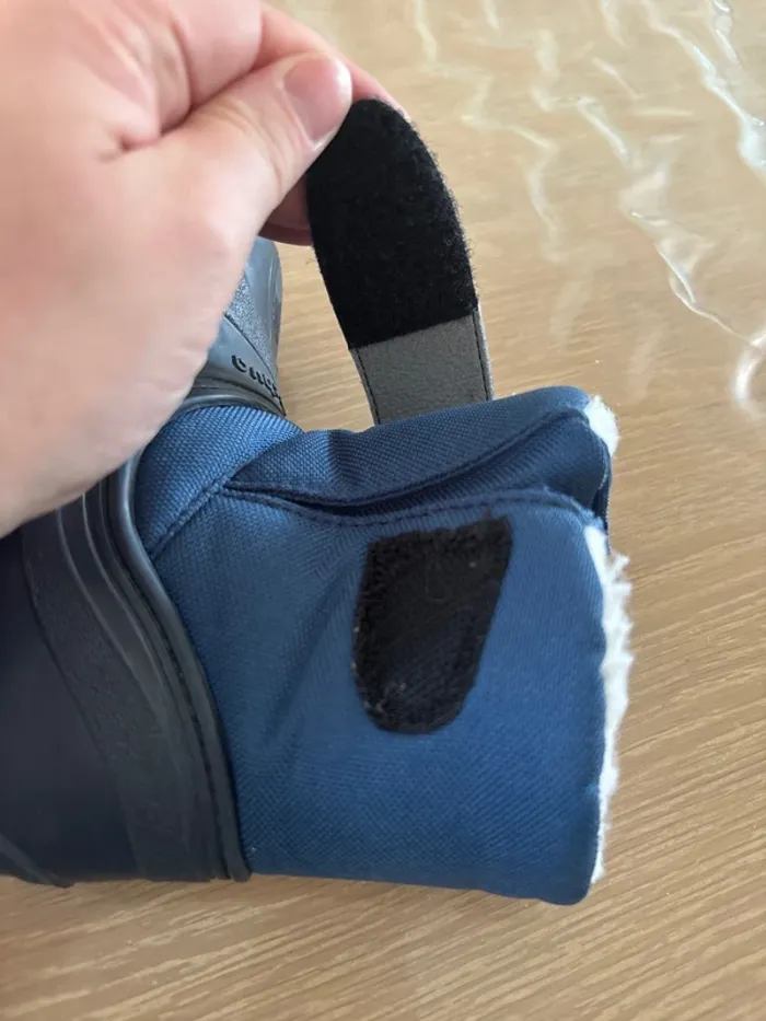 Bottes de ski enfants pointure 24/25 - photo numéro 7
