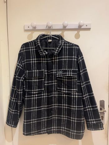Surchemise à carreaux noir et blanc marque 64 taille XL/42
