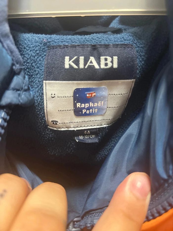 Doudoune chaude taille 4ans marque kiabi - photo numéro 5