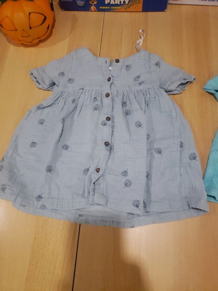 Lot robes - photo numéro 3