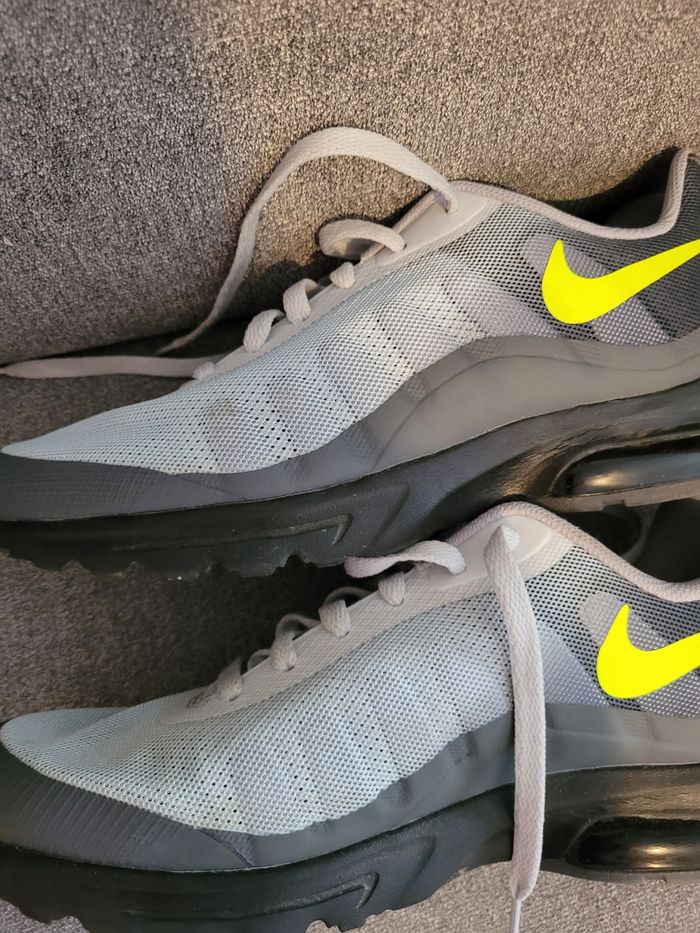 Baskets nike air max invigor - photo numéro 3