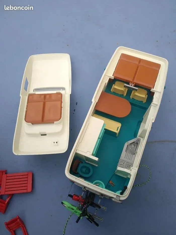 Camping Car Playmobil équipé - photo numéro 4