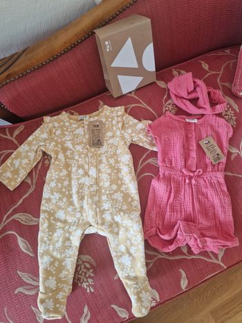 Lot neuf pyjama + Robe 3 M - Marque tape à l'œil