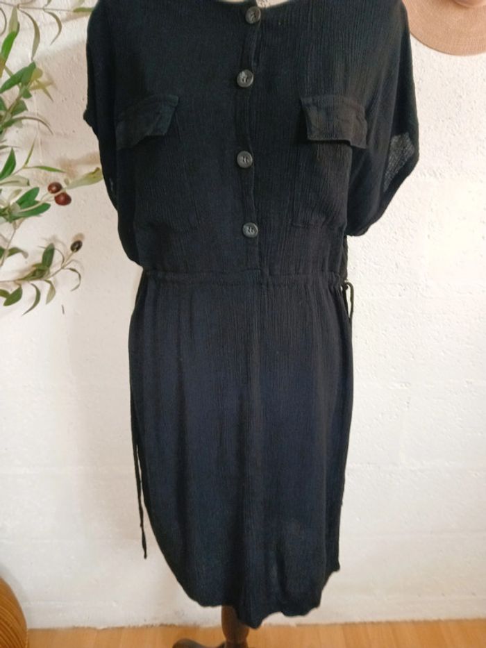 🖤 Robe noire légère – Primark – Taille 42 – Bon état - photo numéro 4