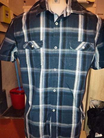 #kytieLhomme. Chemise manche courte taille L